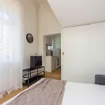 In 45080 *