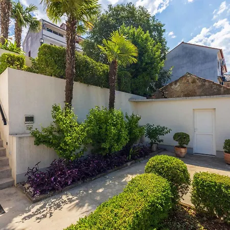 In 45080 * ツリクヴェニツァ