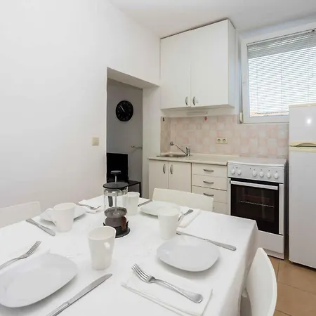 In 45080 Apartman Crikvenica