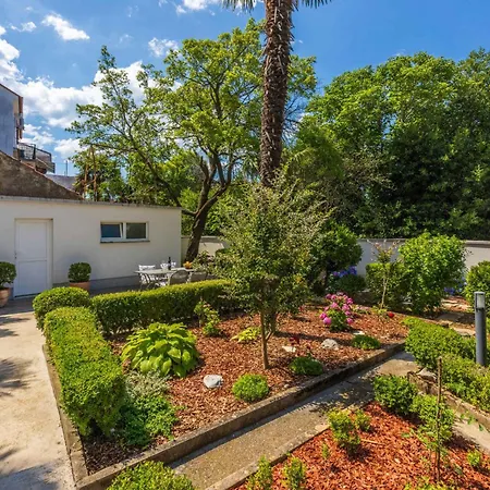 In 45080 Апартаменты Цриквеница